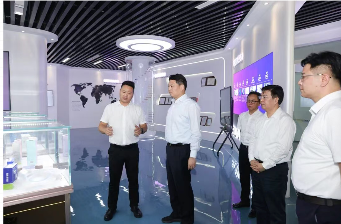 Son şirket blogları hakkında Taizhou Municipal Party Secretary Visits Jiangsu Tianhua Rigging to Review Industry Development and Local Employment